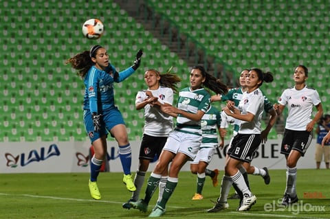 Guerreras cae ante Atlas en su último duelo en el Corona