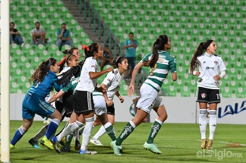 Guerreras cae ante Atlas en su último duelo en el Corona