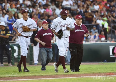 Unión Laguna abre temporada en casa y se canta 'playball' en el Revolución