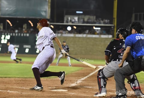 Unión Laguna abre temporada en casa y se canta 'playball' en el Revolución