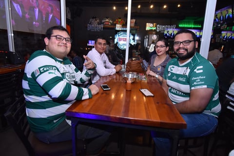 10042019 Carlos, Javier, Adriana y Luis.