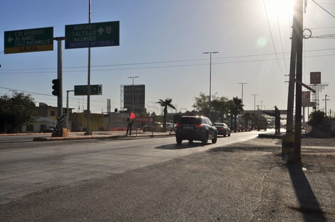 En distintos puntos de la ciudad se registran congestionamientos viales debido a las desviaciones que requiere la obra, esto es a la altura de la calzada José Vasconcelos.