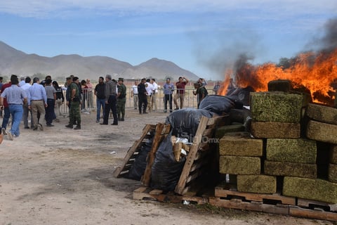 La ceremonia se realizó en las instalaciones del campo de tiro de la cuidad de Torreón.