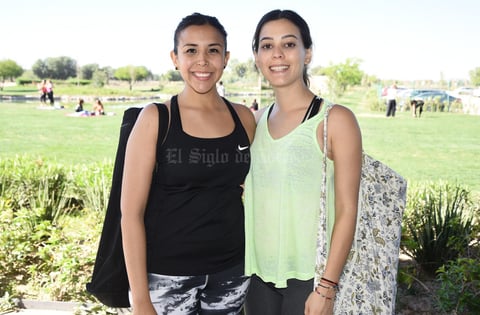 Stefany Escamilla y Vivi Hernandez