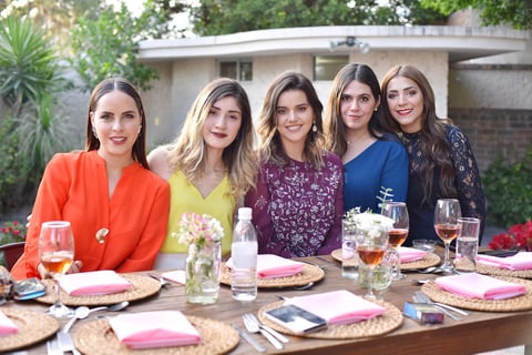 Mary Fer, Zulema, Daniela, Mariangel y Lorena