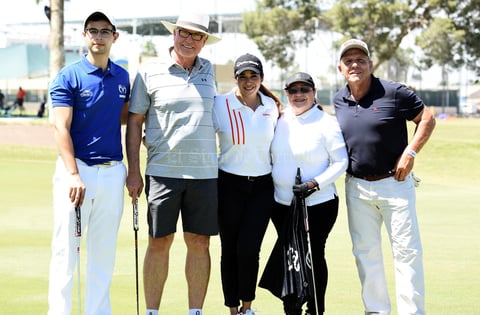 Mauricio, Ruben, Lupita, Elva y Ernesto