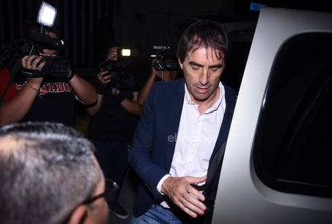 Guillermo Almada ya está en Torreón