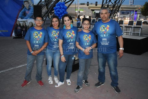 15042019 Edgar, Alexandra, Mónica, Santiago y Edgar.