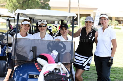 15042019 PARTICIPAN EN TORNEO DE GOLF.  Malena, Ale, Claudia, Queta y Mony.