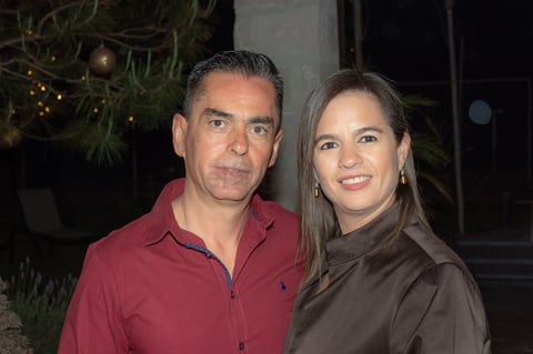 Jorge Faya festeja cumpleaños con amigos