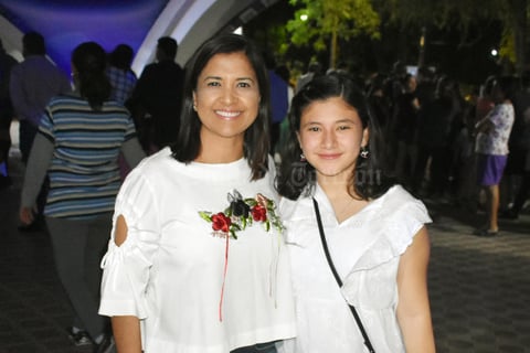 16042019 Cynthia y Regina.