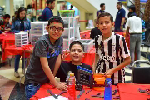 17042019 Carlos, Luis Emilio y Jesús.