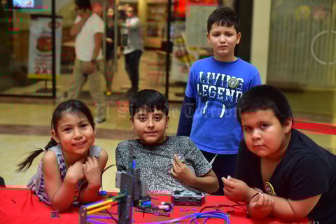 17042019 José Daniel, Paula, David y David.