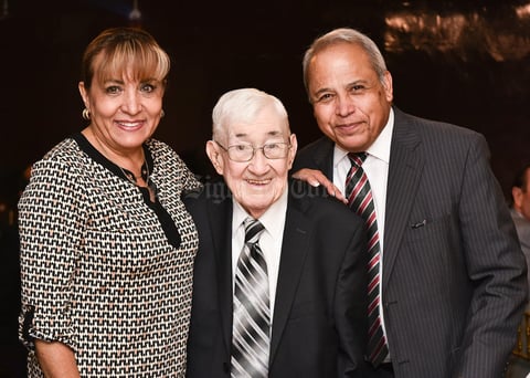 18042019 MUY CONTENTOS.  Olga Goitia, Víctor Campos y Jorge Darwich.