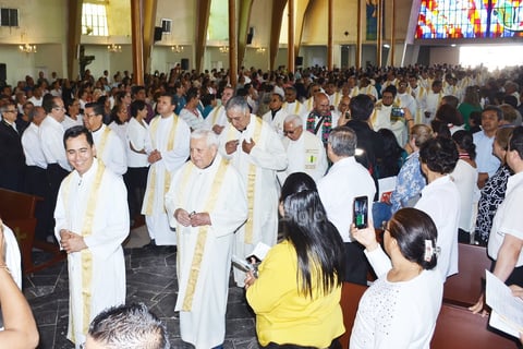 Diócesis de Torreón realiza Misa Crismal