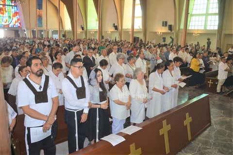 Diócesis de Torreón realiza Misa Crismal