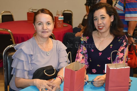 19042019 Ruth y Leticia.