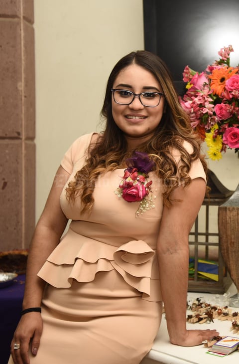 19042019 SE CASARá EN BREVE.  Claudia Alejandra.