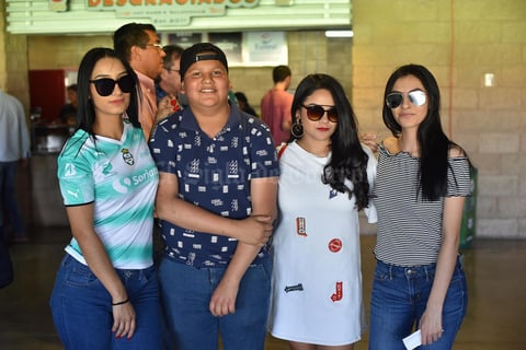 19042019 Shared, Josué, Denisse y Yohari.