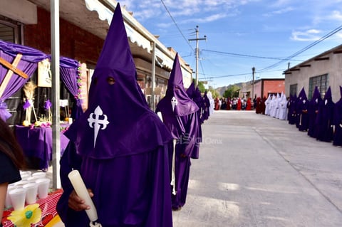 Partió de la parroquia de Santiago Apóstol.