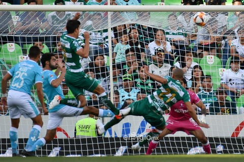 Santos vence a Querétaro