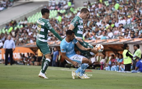 Santos vence a Querétaro