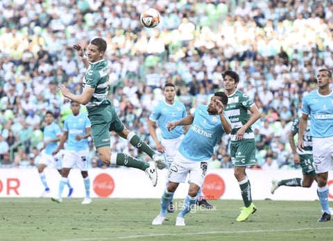 Santos vence a Querétaro