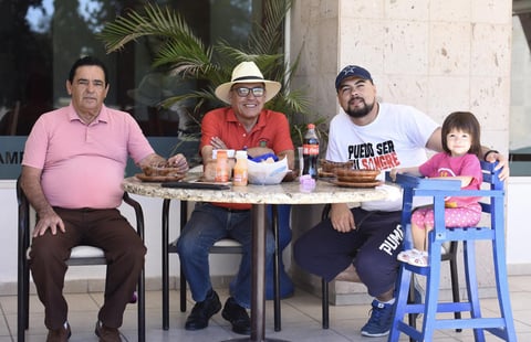 22042019 Armando, Jorge, Juan Gerardo y Mía Marcela.