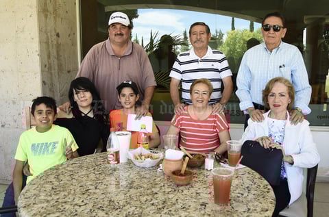 22042019 Gerardo Aguirre, Claudia Fernández, Jerry Aguirre, Fabián Contreras, Jesús Robles, Yolanda Aznar y Nazario López.