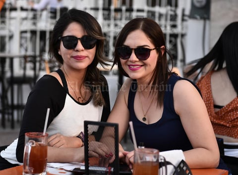 23042019 Carolina y Laura.
