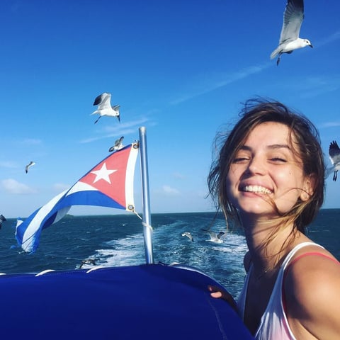 Ana de Armas es la nueva chica Bond
