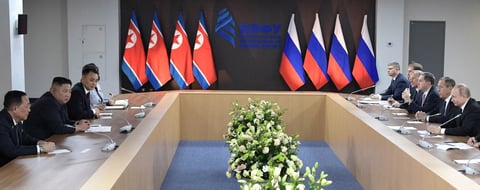 Kim y Putin exhiben ante el mundo sintonía personal