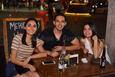 26042019 Lupita, Miguel y Rocío.