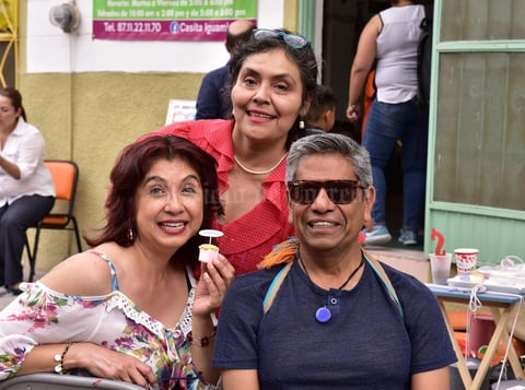 29042019 Gisela Morales, Teresa Muñoz y Gustavo Montes.