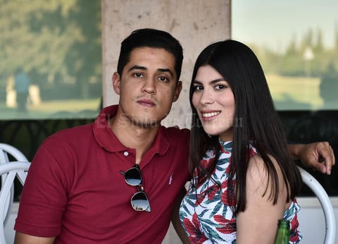 29042019 EN RECIENTE EVENTO.  Diego y Marcela.