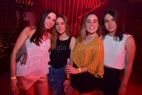 01052019 EN DIVERTIDA VELADA.  Luciana, Daniela, Carolina y Gabriela.