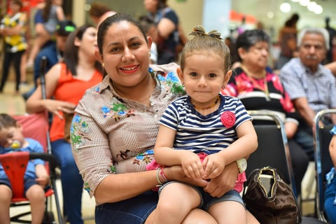 02052019 Olivia y Sarah.