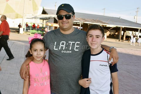 03052019 Valeria, Jorge y Daniel.