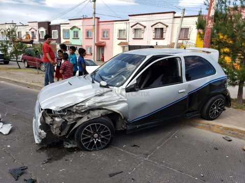 Al lugar arribaron elementos de la Policía Vial.