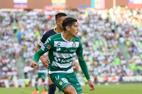 Santos cierra con victoria