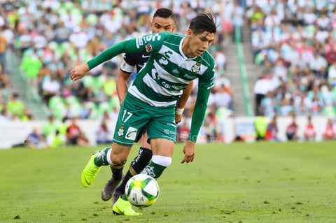 Santos cierra con victoria