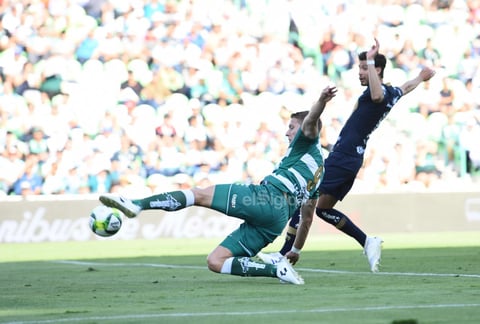 Santos cierra con victoria