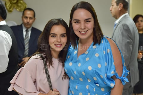 06052019 MUY CONTENTAS.  Andrea y Paola.