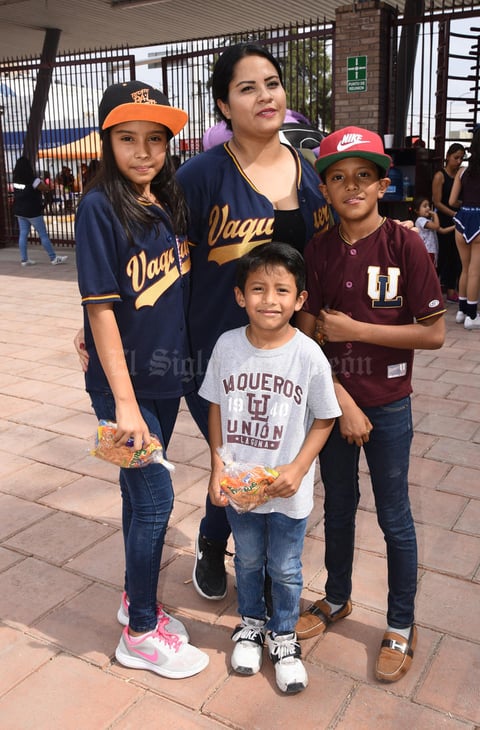 06052019 Marco, Diego, Marifer y Paula.