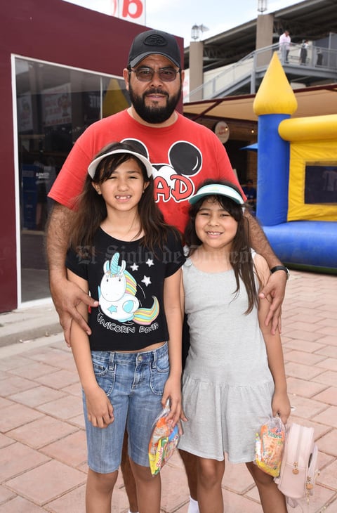 06052019 Natalia, Frida y Emerson.