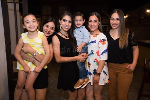 06052019 Pedro Jiménez, Bernardo Jiménez, Isolda de Jiménez, Isolda Jiménez, Mario Jiménez, Lupita Fajardo y Mario Jiménez.