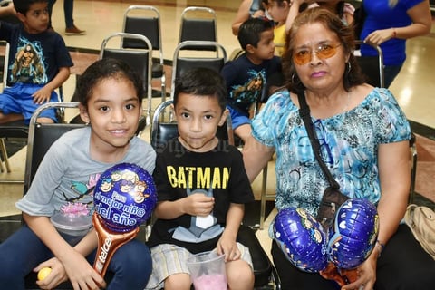08052019 Ayram, Melanie, Ayram y María Luisa.