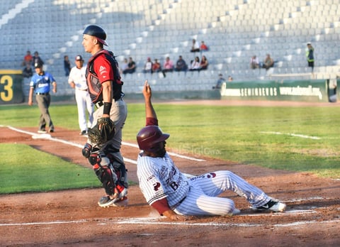 ALGODONEROS DE UNIÓN LAG. VS BRAVOS LEÓN
