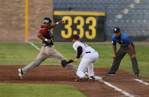 ALGODONEROS DE UNIÓN LAG. VS BRAVOS DE LEÓN