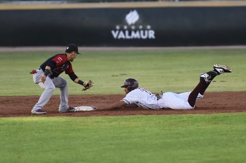 ALGODONEROS DE UNIÓN LAG. VS BRAVOS DE LEÓN